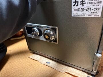 ダイヤル金庫の画像